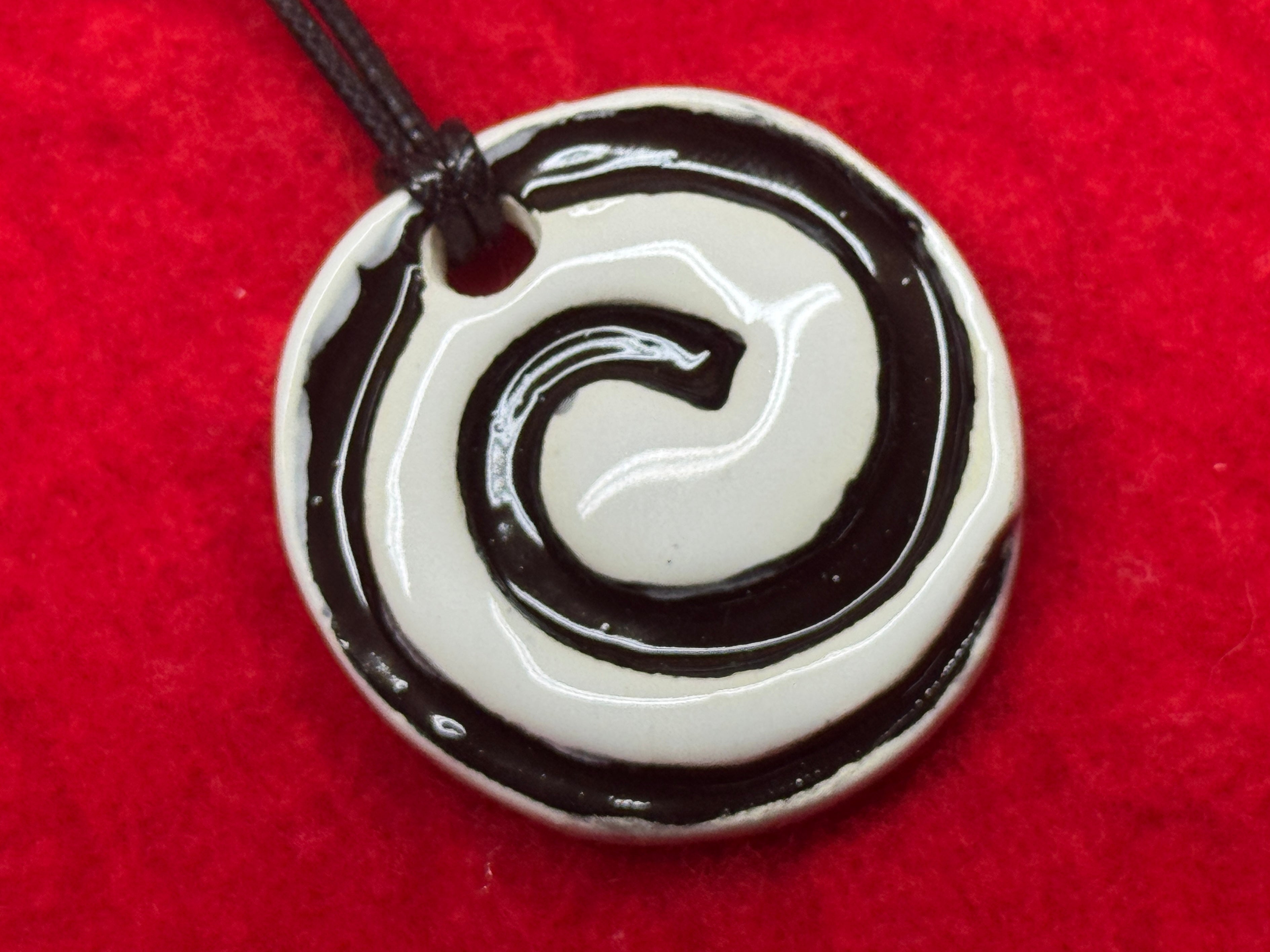 spiral necklace - black & white