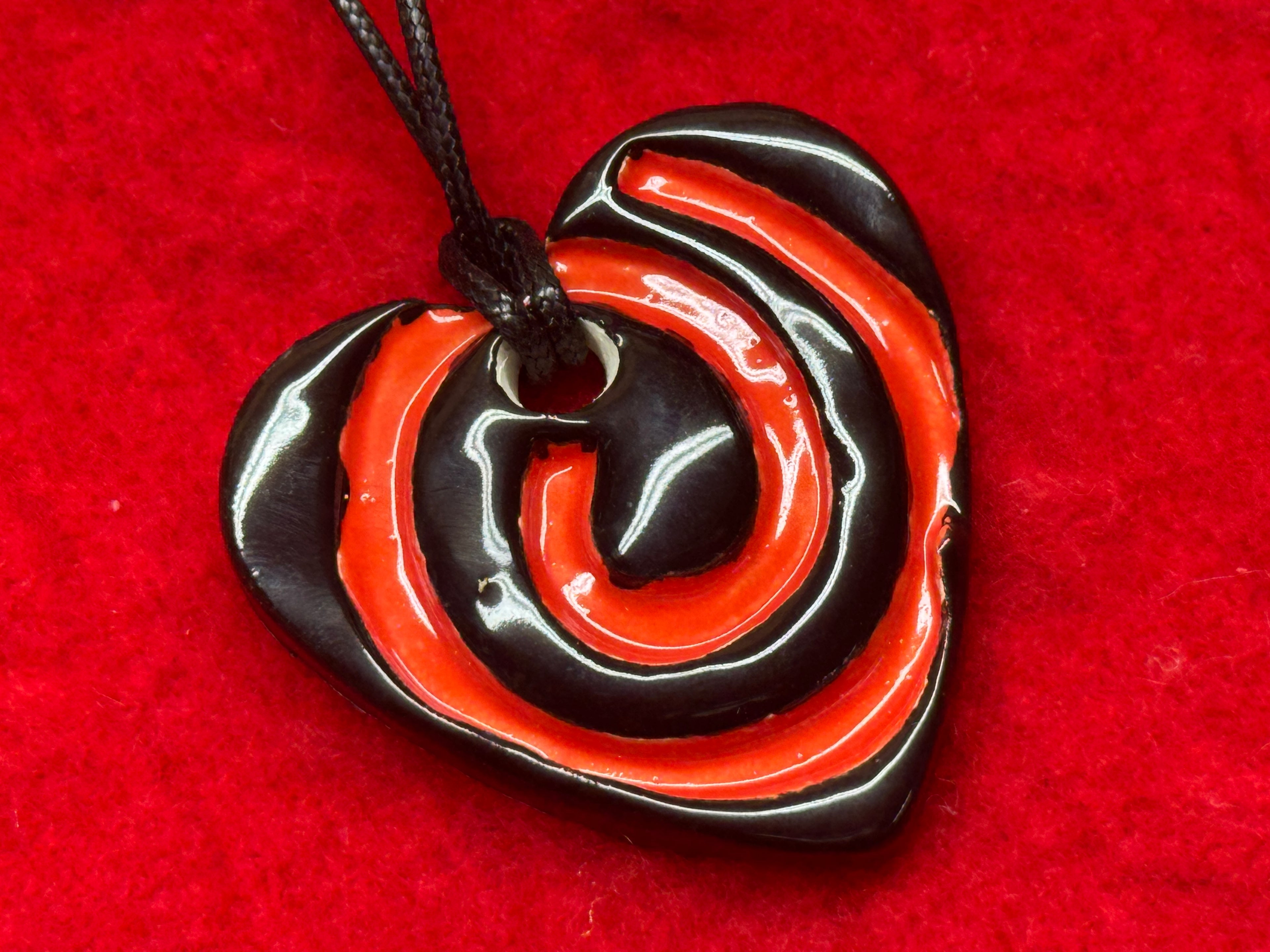 spiral necklace - red & black heart