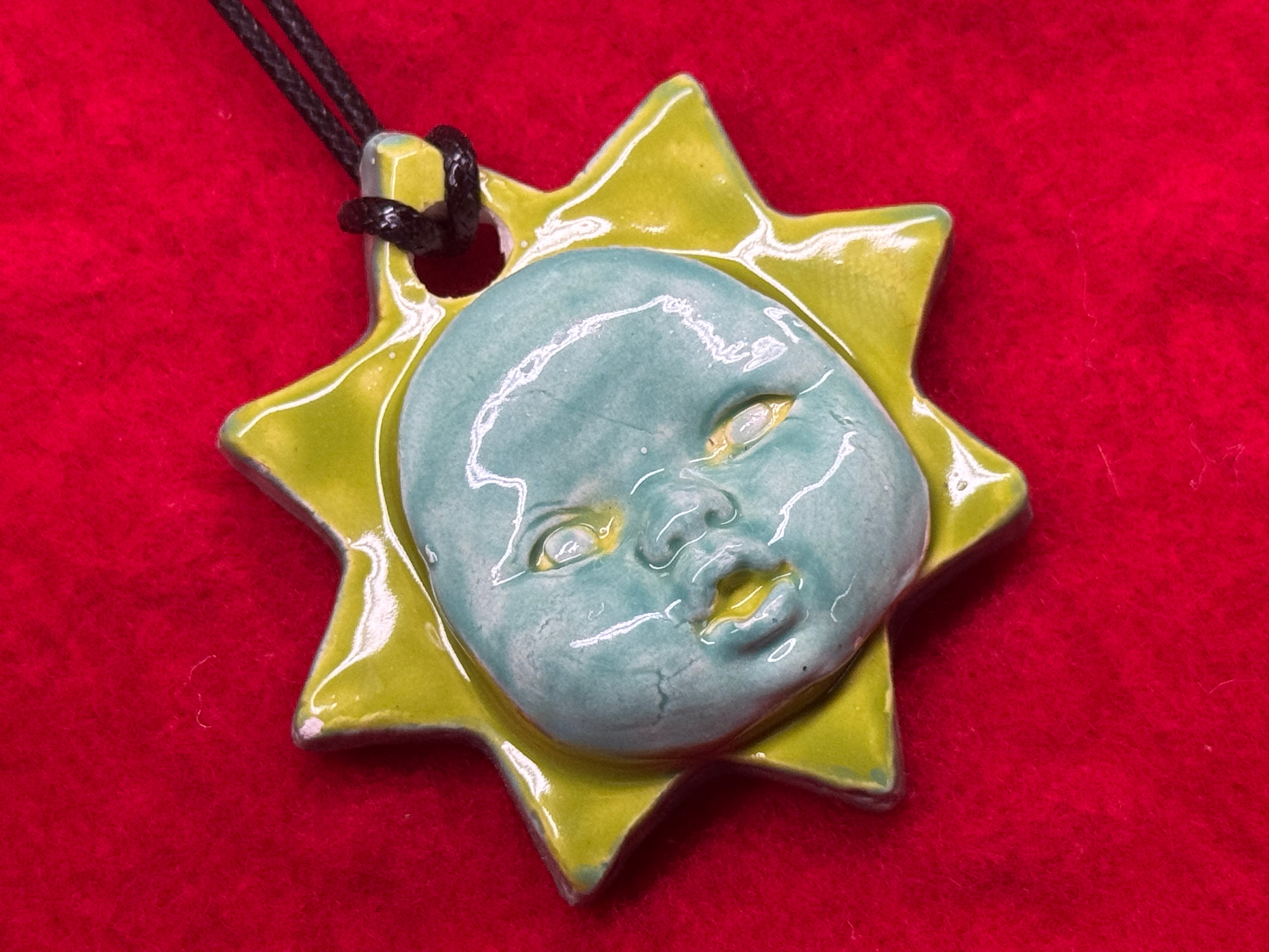 baby face necklace - blue & green