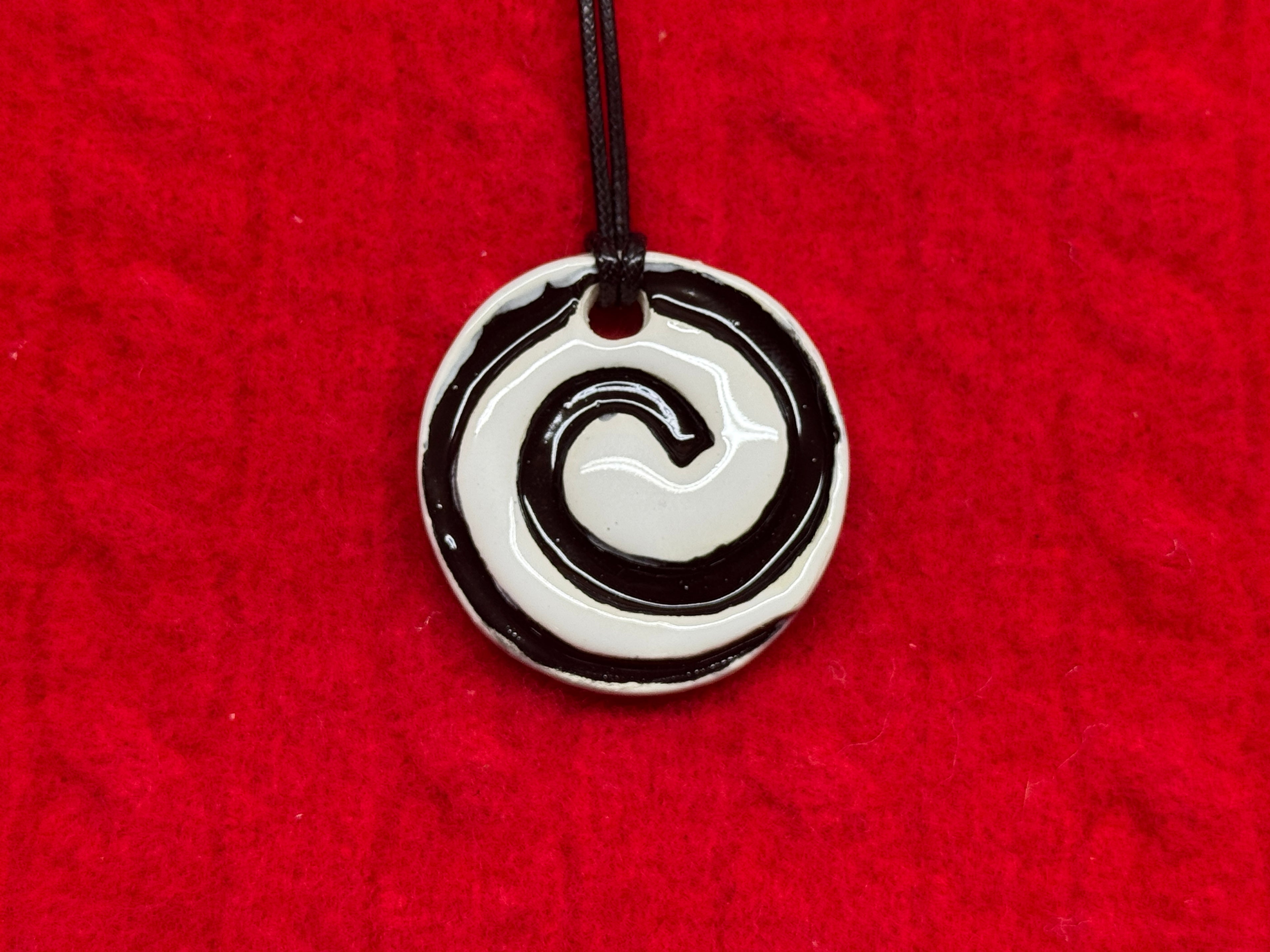 spiral necklace - black & white
